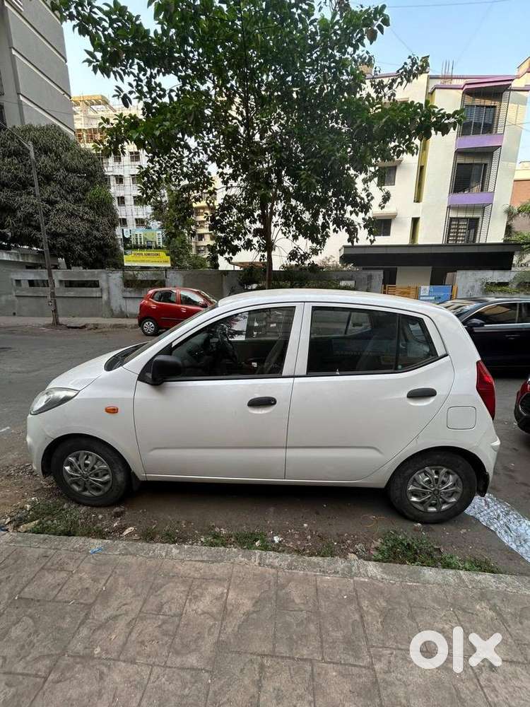 Hyundai I10 2015 Petrol 42000 Km Driven