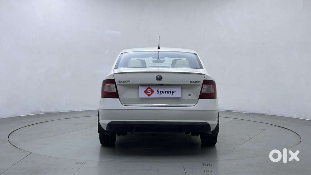 Skoda Rapid 1.6 Mpi Style, 2018, Petrol