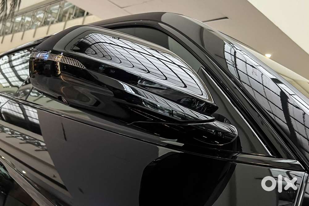 Lamborghini Urus, 2021, Petrol