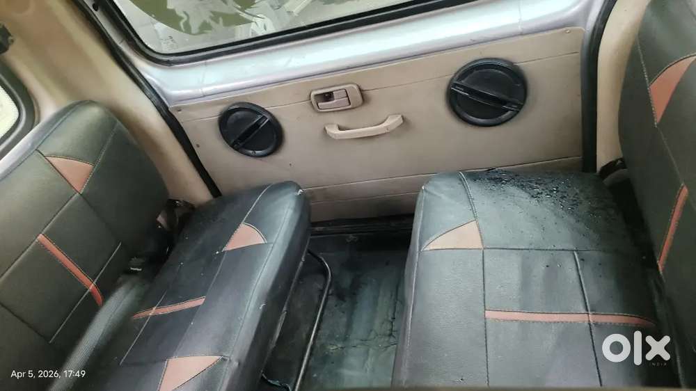 Tavera 2013
 Insurance 2027
10 Setar
Power Windows 
Goog Condition