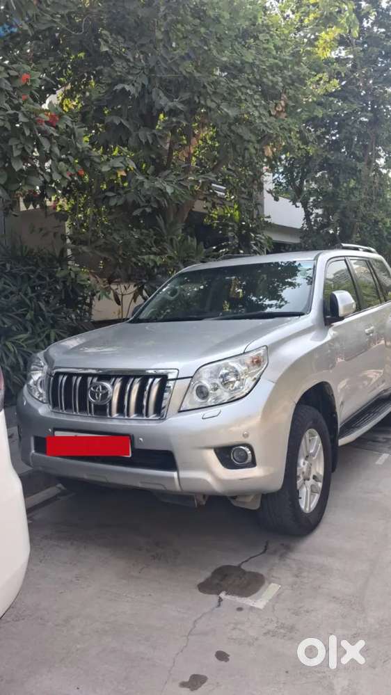 Toyota Land Cruiser Prado Vx L, 2011, Diesel