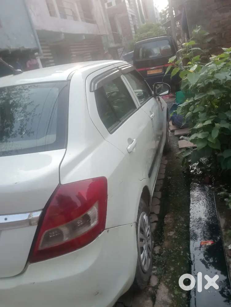 Maruti Suzuki Dzire 2016 Cng