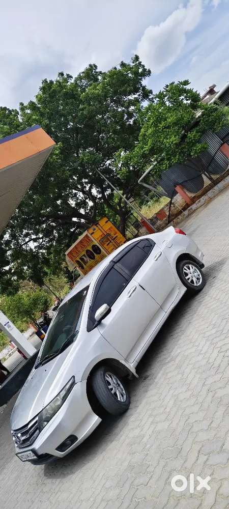 Honda City Petrol At 2013