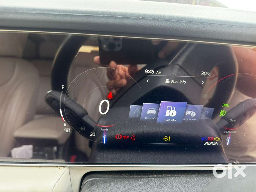 Mahindra Xuv700 Petrol 2024