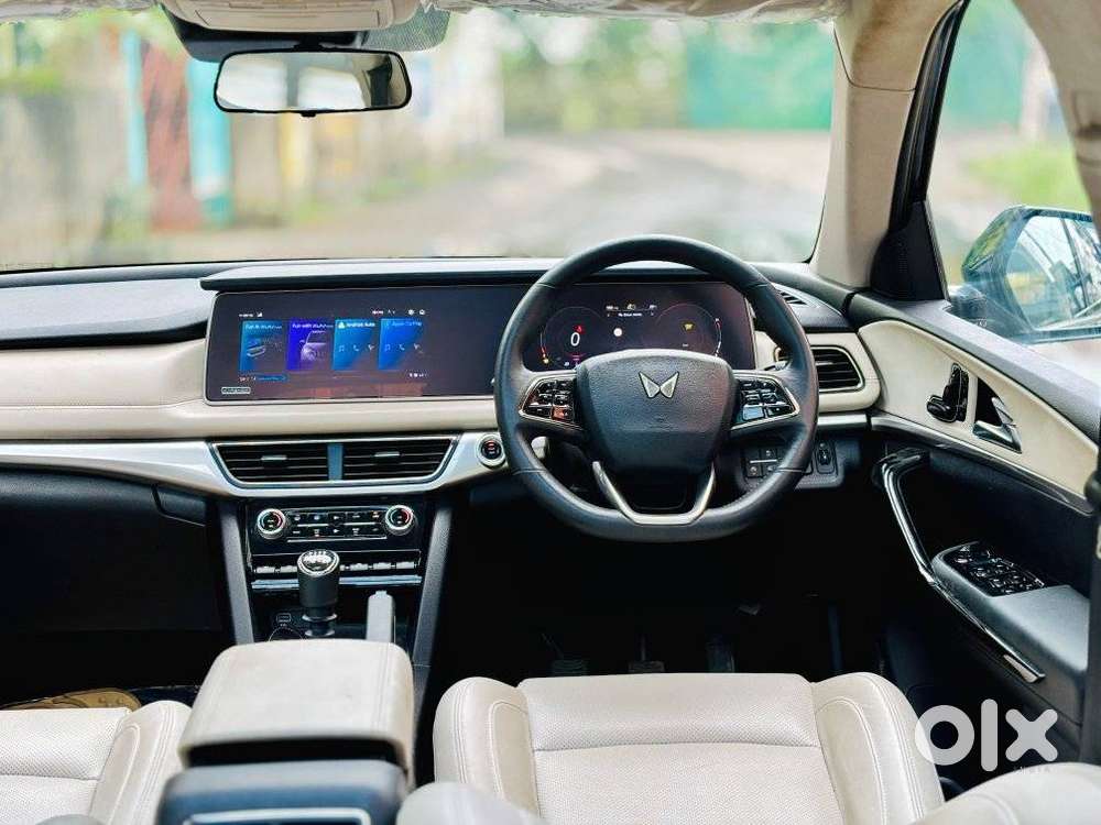 Mahindra Xuv700 2.2 Ax 7 Diesel Mt Str, 2024, Diesel