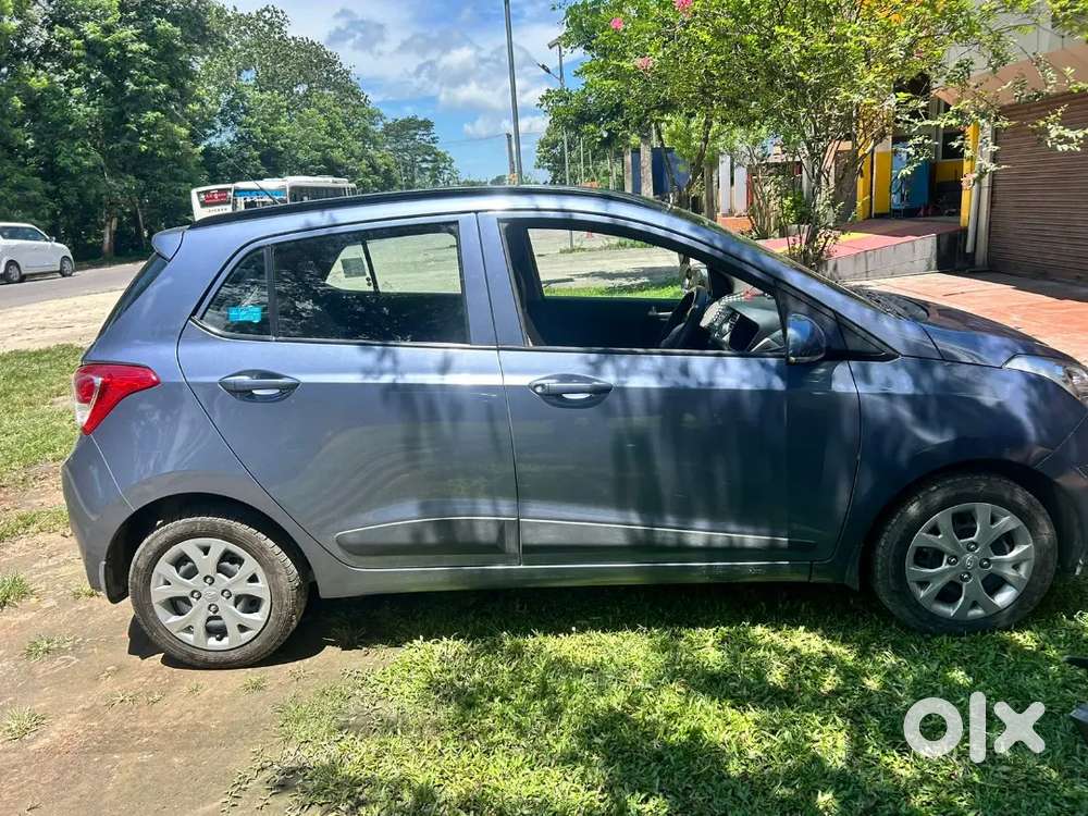 Hyundai Grand I10 2016 Sportz Petrol