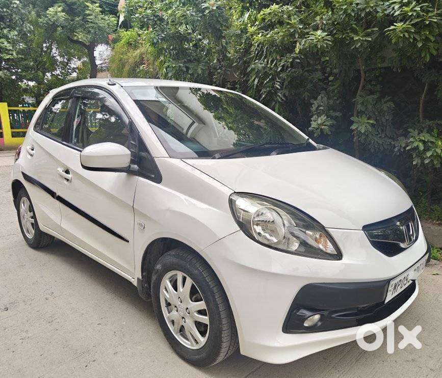 Honda Brio Vx O At, 2013, Petrol