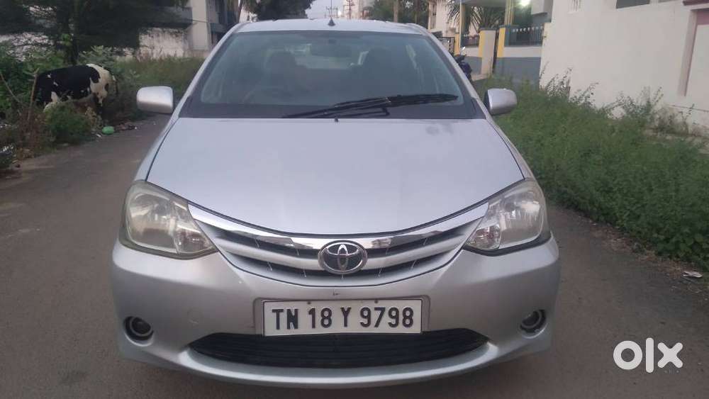 Toyota Etios, 2011, Petrol