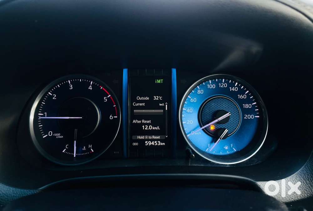 Toyota Fortuner 4x2 Mt 2.8 Diesel, 2022, Diesel