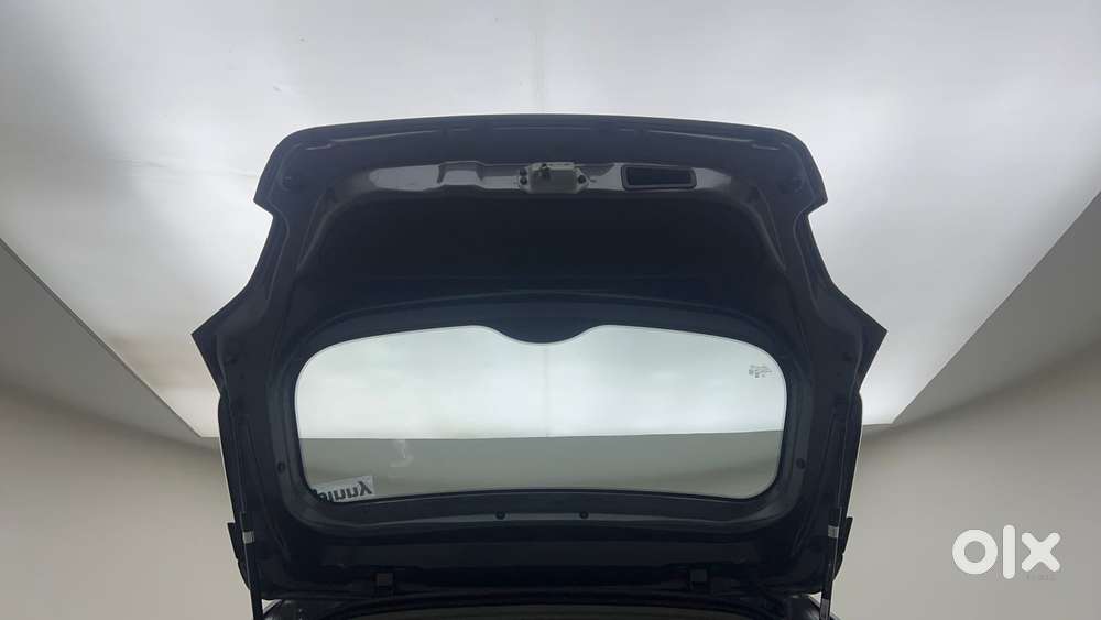 Tata Tiago Xe, 2024, Petrol