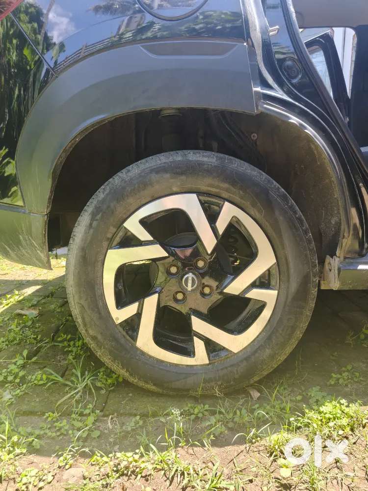 Nissan Magnite 1.0 Xv 2023 Car