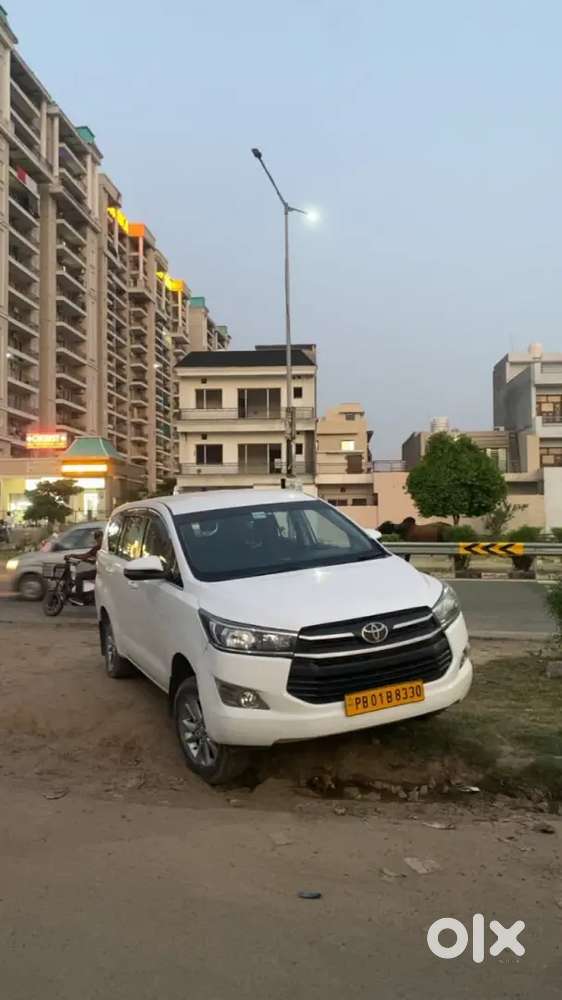 Toyota Innova Crysta 2018
