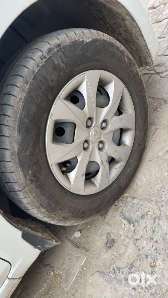 Hyundai I20 2017 Petrol 120000 Km Driven