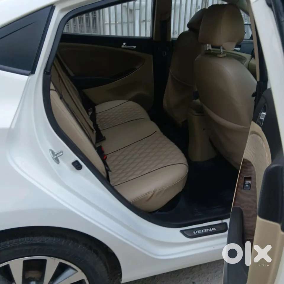 Hyundai Verna Fluidic 1.6 Vtvt Sx, 2014, Petrol