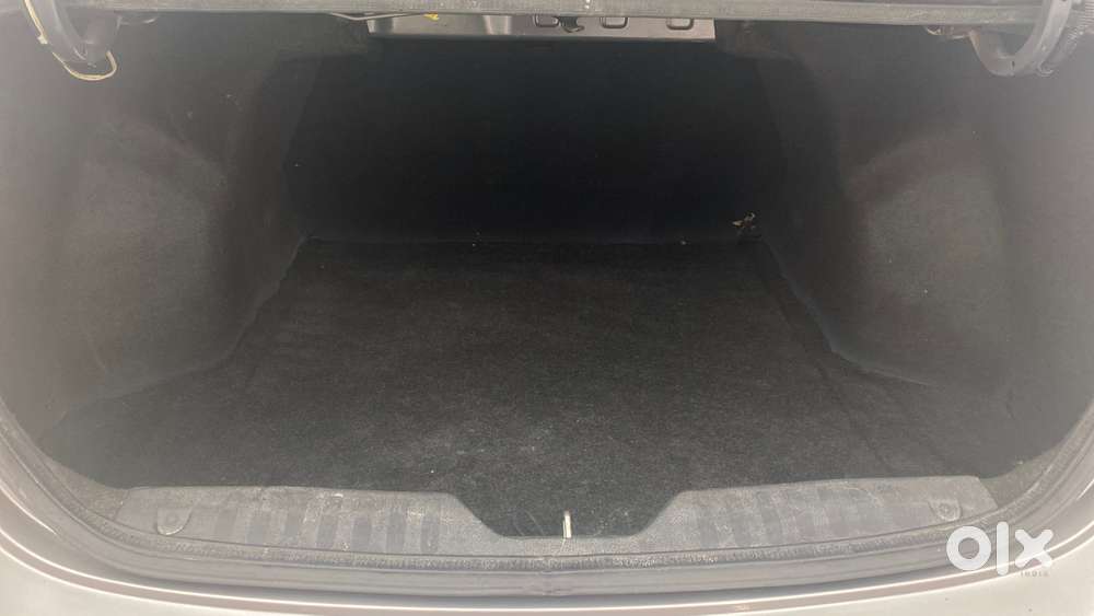 Maruti Suzuki Ciaz 1.5 Delta Shvs Mt, 2018, Petrol