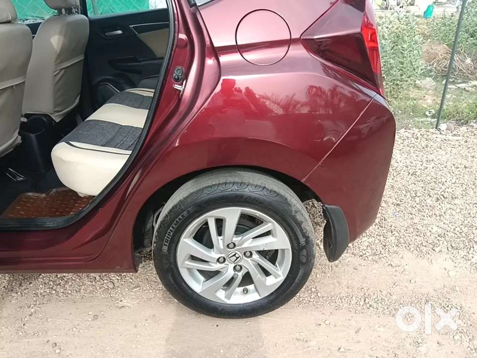 Honda Jazz V Cvt, 2015, Petrol