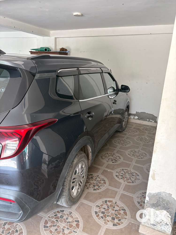 Kia Carens G1.5 2025
