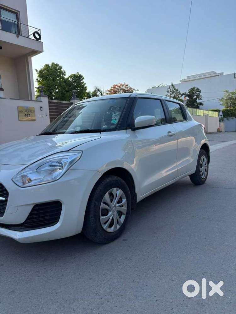 Maruti Suzuki Swift Vxi Cng, 2022, Cng & Hybrids