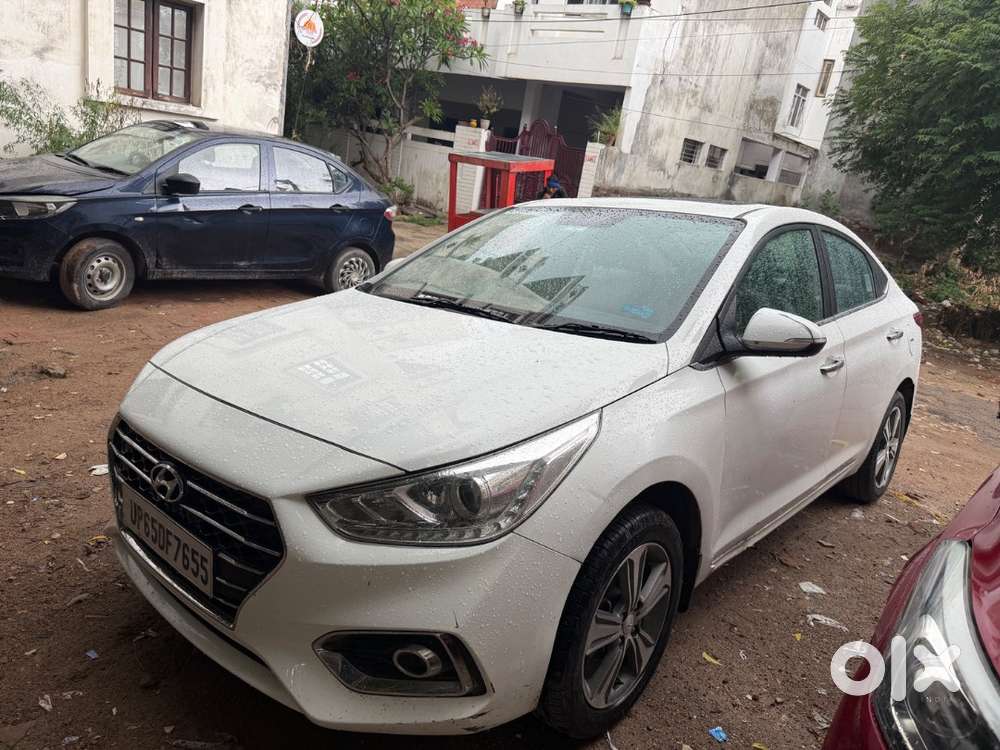 Hyundai Verna 2018 Petrol 65000 Km Driven