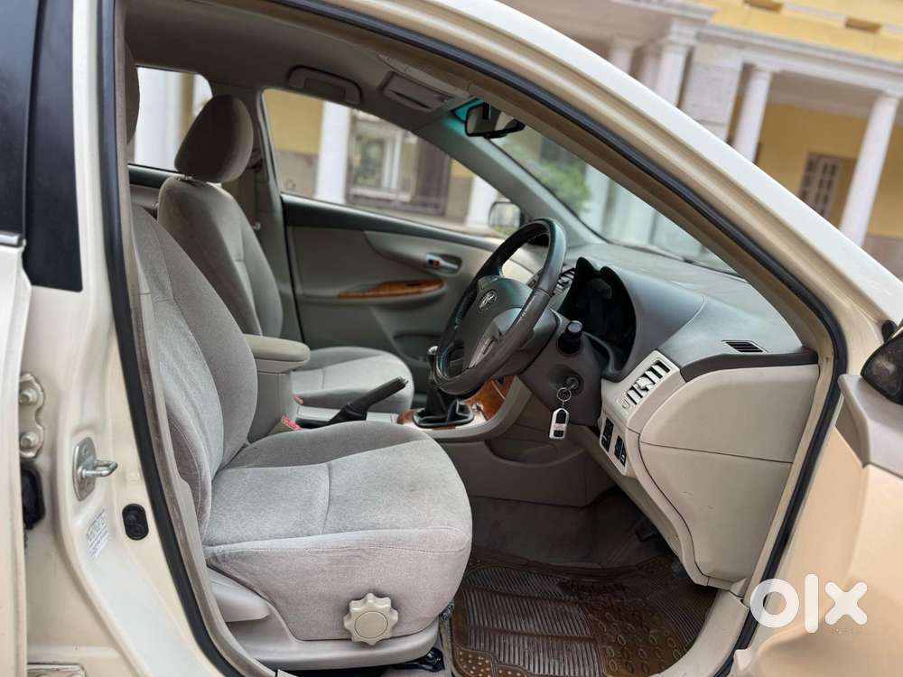 Toyota Corolla Altis