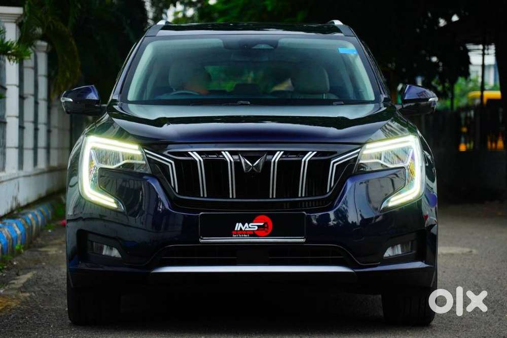 Mahindra Xuv700 2.0 Ax 7 Petrol At Str, 2023, Petrol