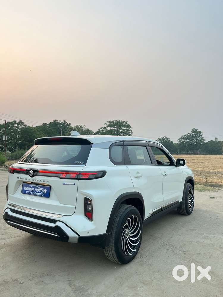 Maruti Suzuki Grand Vitara 1.5 Delta Smart Hybrid, 2024, Petrol