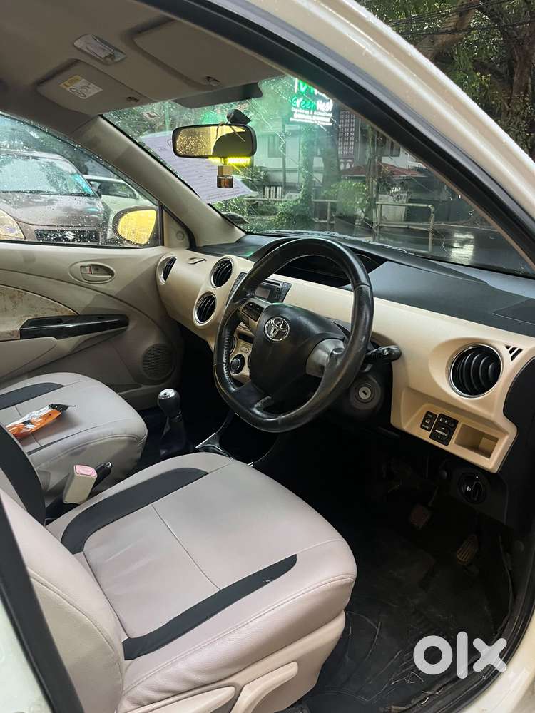 Toyota Etios 1.5 Vx, 2017, Petrol