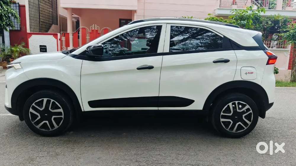 Tata Nexon Smart Plus 2024