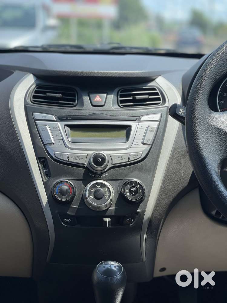 Hyundai Eon Magna +, 2015, Petrol