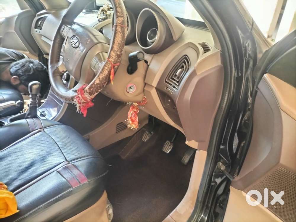 Mahindra Xuv500 Diesel 2014