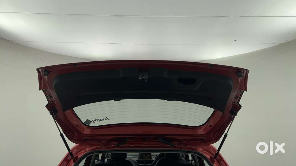 Tata Altroz Xz Plus (s), 2024, Petrol