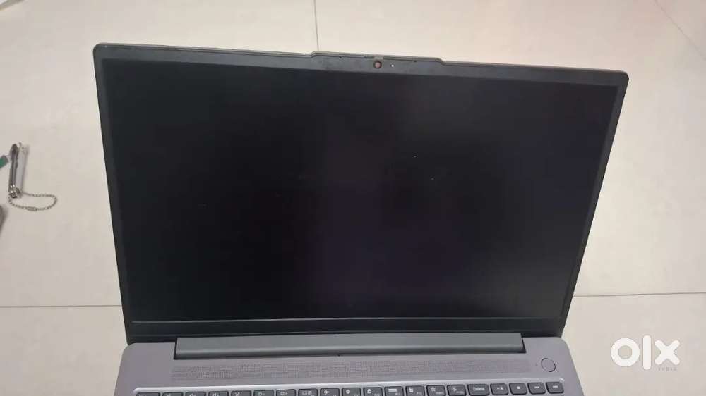 Lenovo IdeaPad Slim 3 15IAH8  i5 12th Gen 16GB RAM  512