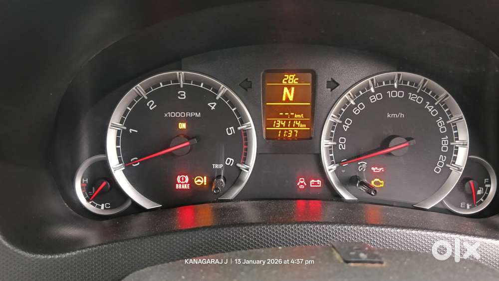 Maruti Suzuki Swift Dzire Amt Zdi, 2016, Diesel