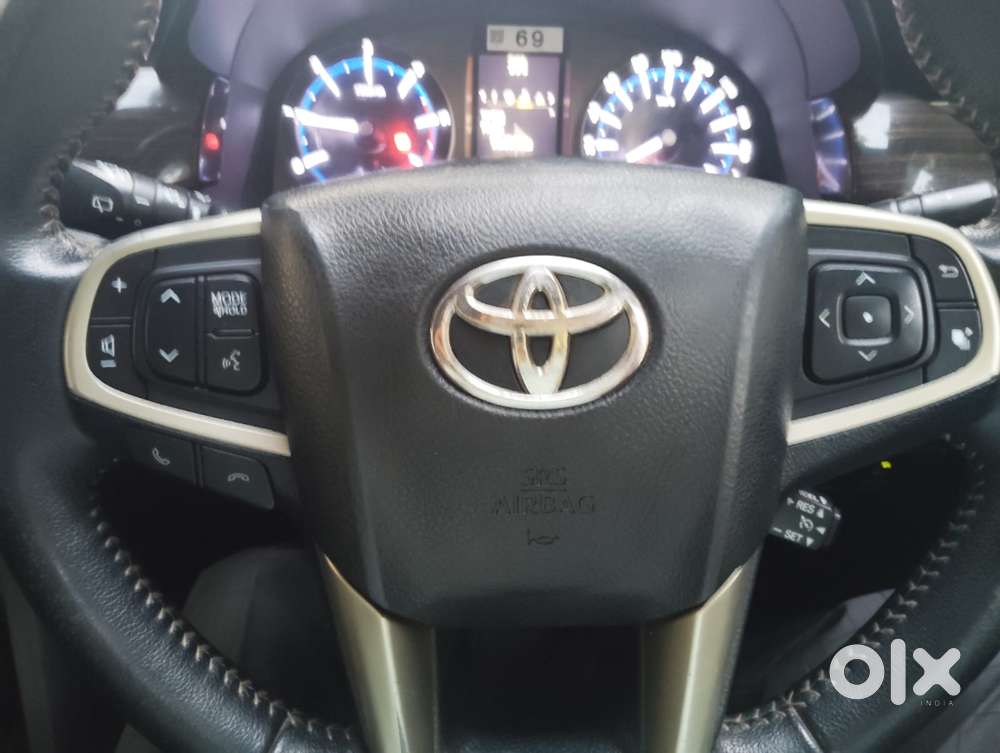Toyota Innova Crysta 2.4 Z 7 Str, 2017, Diesel