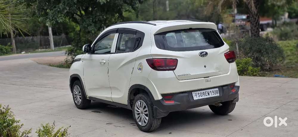 Mahindra Kuv 100 2016 Model
