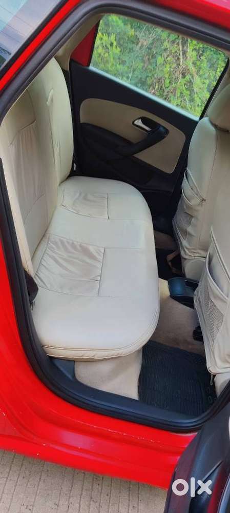 Volkswagen Polo Petrol Highline 1.6l, 2013, Petrol