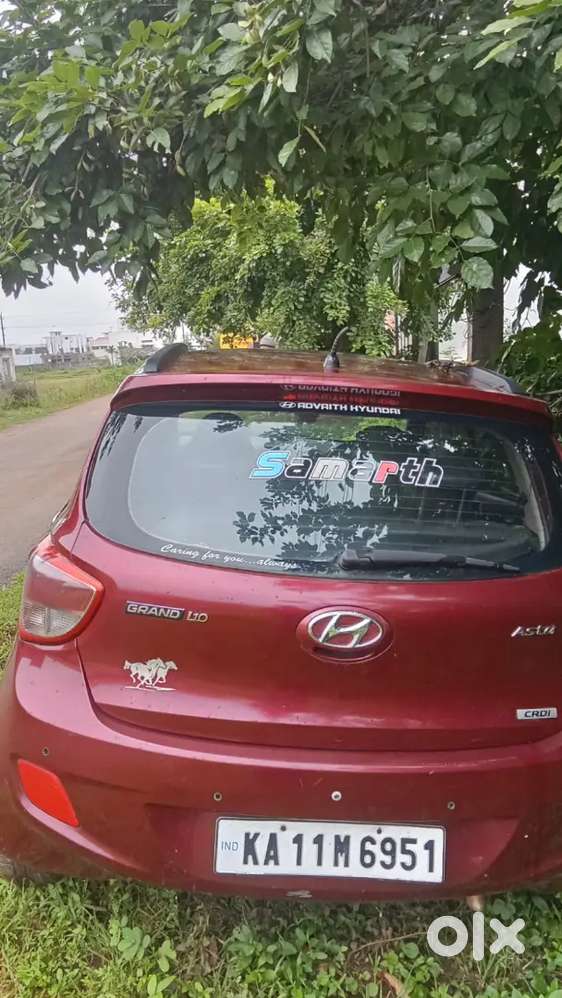 Selling My Hyundai Grand I10 Asta 1.1 Crdi Diesel, 2014 Modcar Selling