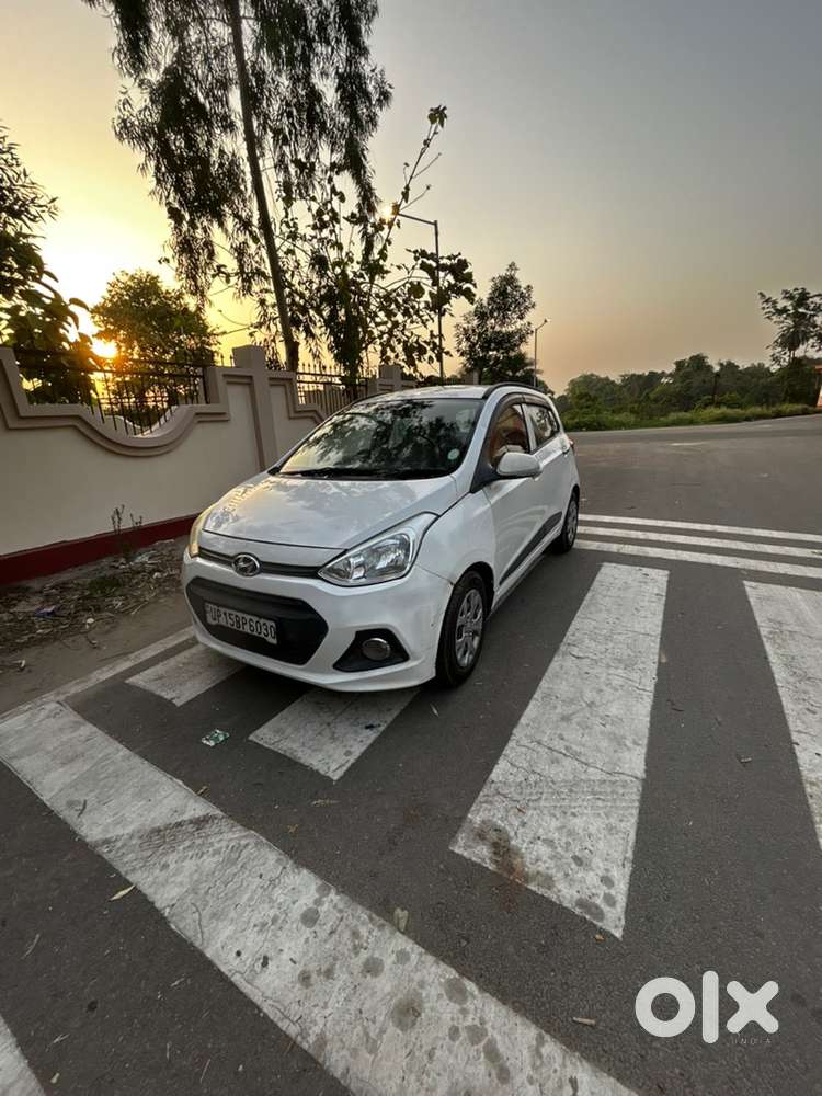 Hyundai Grand I10 Sportz Petrol Manual 2014
