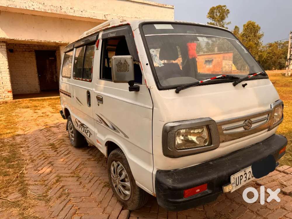 Maruti Suzuki Omni 8 Seater 2015 Petrol Manual.