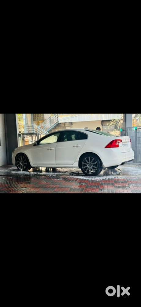 2015 Volvo S60 D5 Automatic