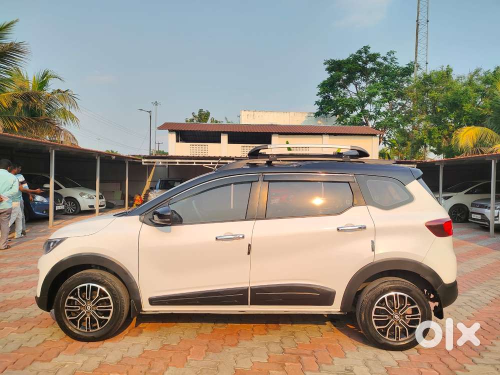 Renault Triber, 2022, Petrol