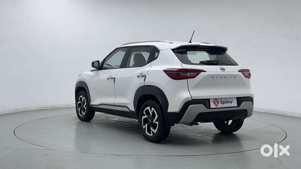 Nissan Magnite 1.0 Xv, 2021, Petrol