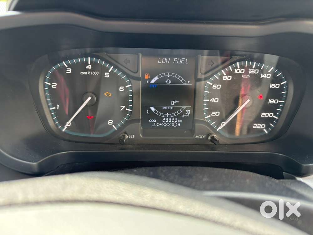 2021 Altroz Xe Rhythm Petrol Mt(grey)