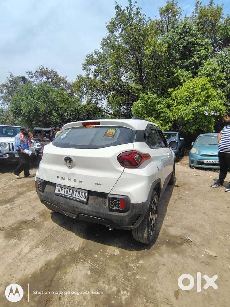 Tata Punch Creative Dual Tone Mt Sunroof, 2024, Cng & Hybrids