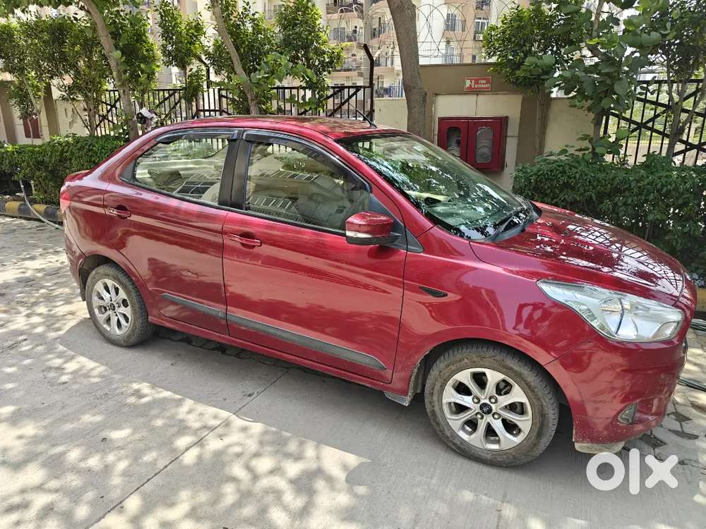 Pristine Red Ford Aspire For Sell