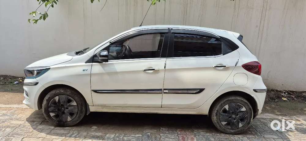 Tata Tiago Ev 2023 Electric 69700 Km Driven