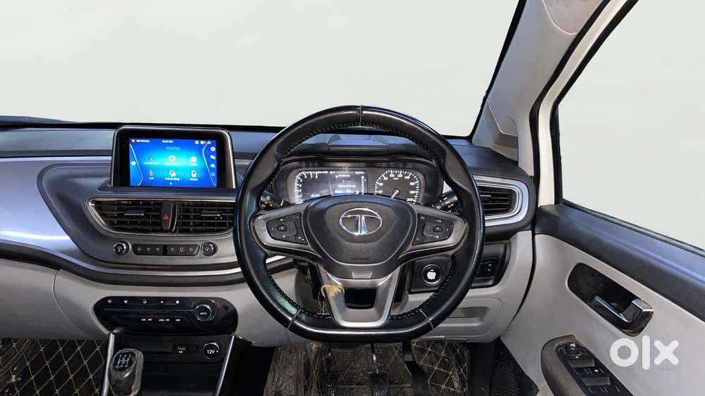 Tata Altroz Xz, 2021, Petrol
