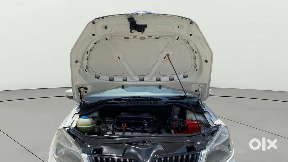 Skoda Rapid 1.0 Tsi Ambition, 2013, Petrol