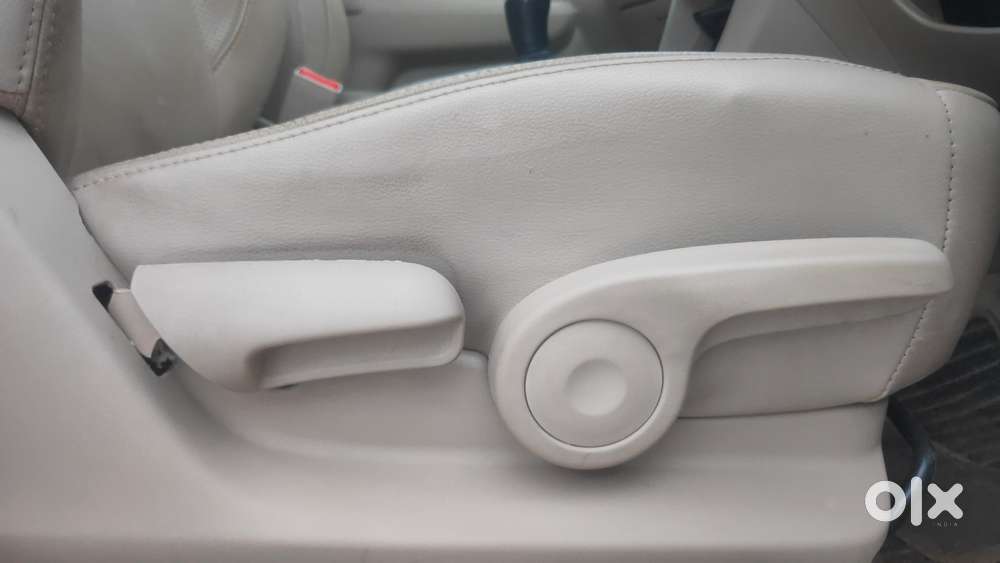 Maruti Suzuki Ciaz 1.5 Alpha Shvs Petrol, 2018, Petrol