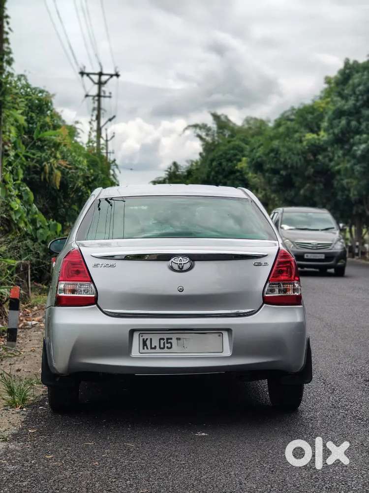 Toyota Etios 2015 Diesel 130000 Km Driven